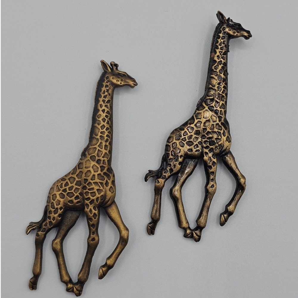 Vtg Pair Bronze Tone Giraffe Brooch Set of 2‎ Animal Pin Safari Wildlife Figural